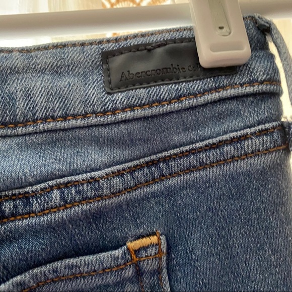 Abercrombie and Fitch Two Tone Skinny Jeans - Picture 13 of 16